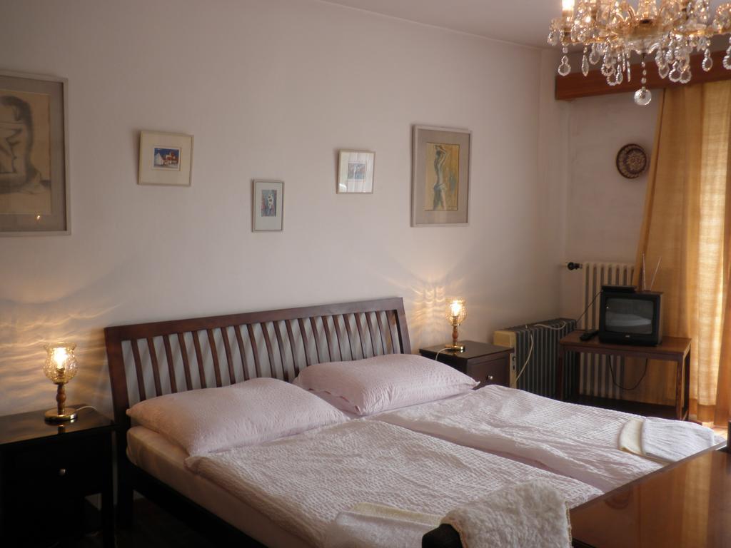 Pension Arcadia Praag Kamer foto